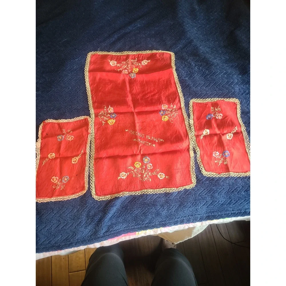 Vintage Terceira Azores Embroidered Red Silk Linens Set 3pc Floral Crochet Lace